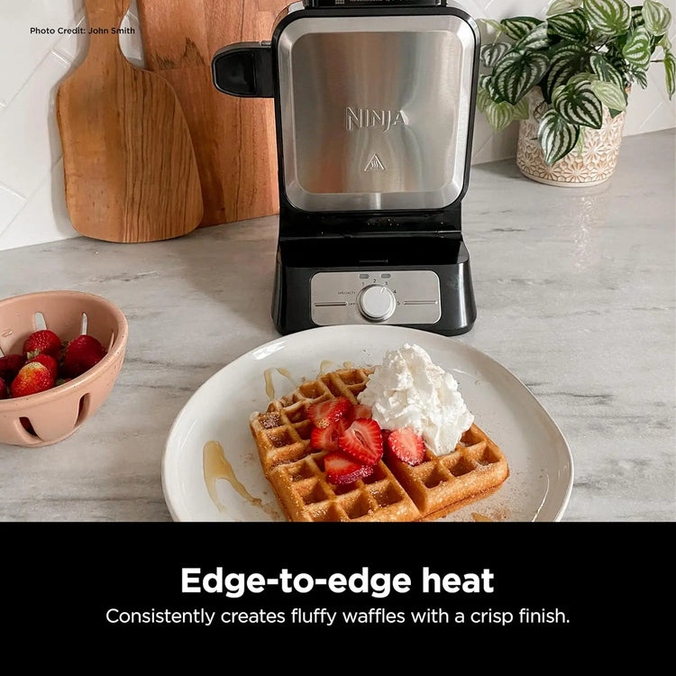Ninja BW1001 NeverStick PRO Belgian Waffle Maker